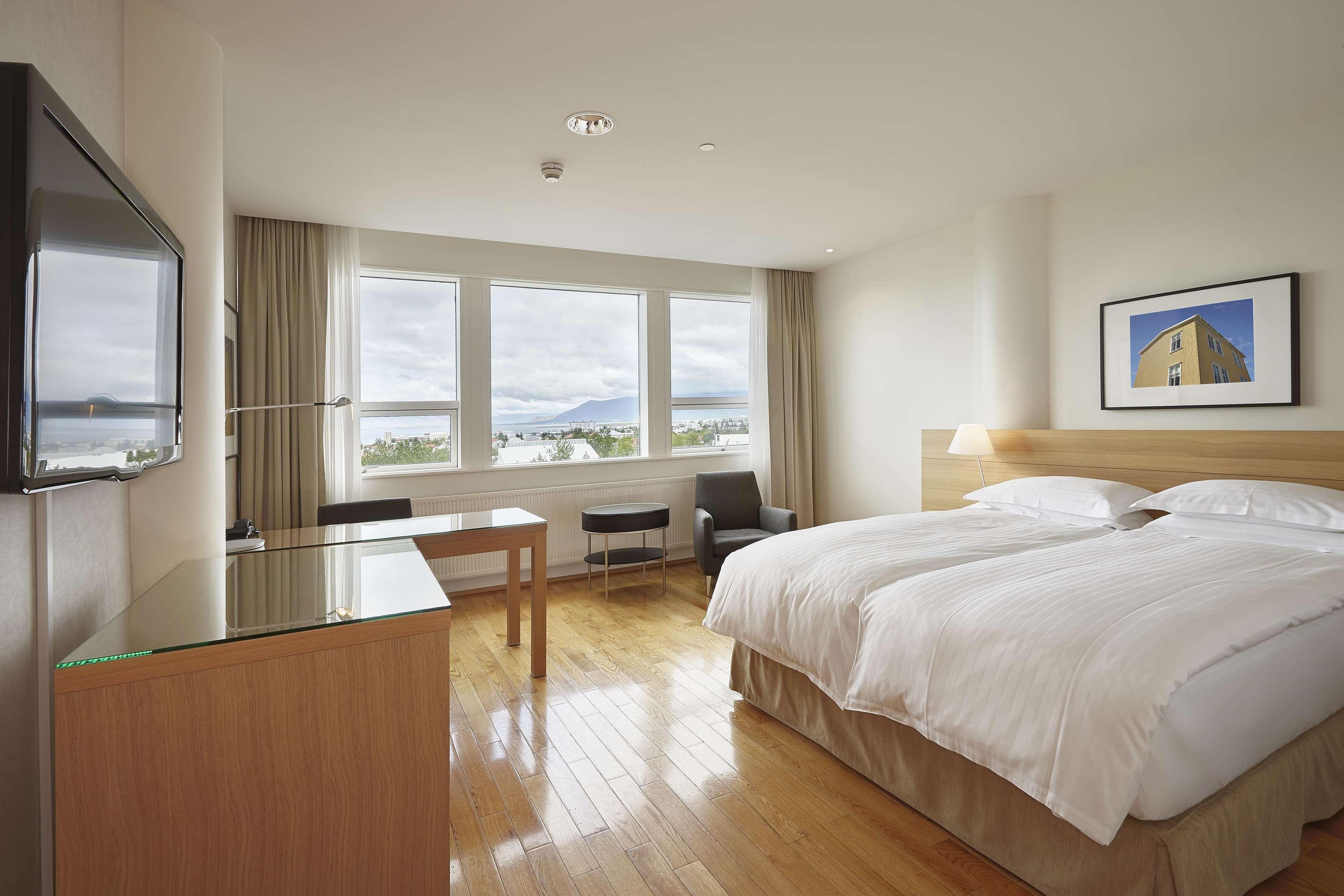 Отель Hilton Reykjavik Nordica Экстерьер фото