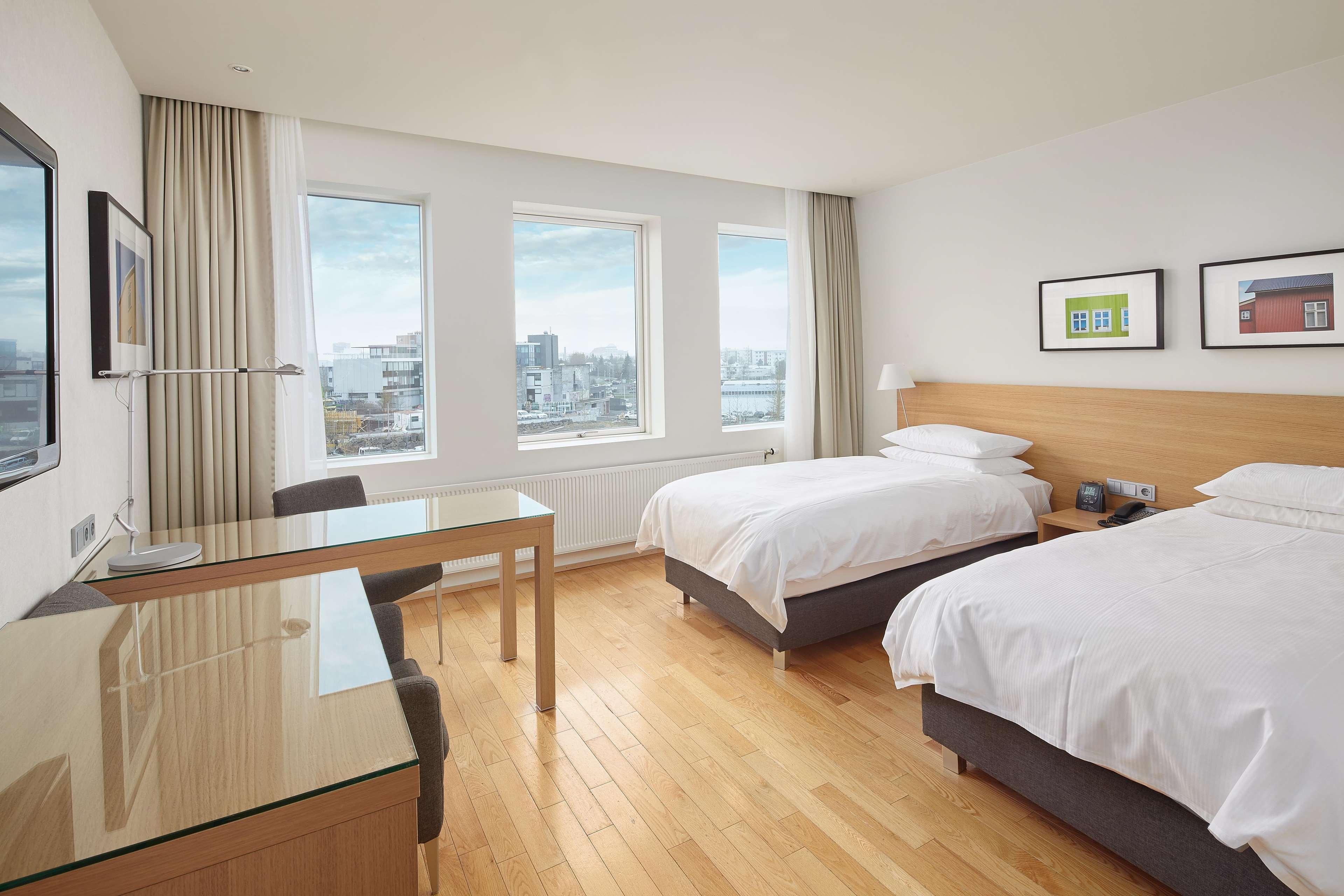Отель Hilton Reykjavik Nordica Экстерьер фото