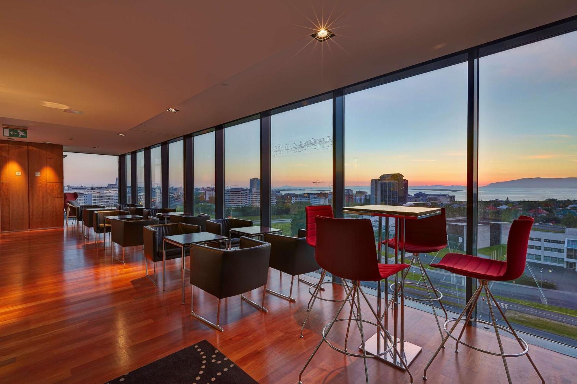 Отель Hilton Reykjavik Nordica Экстерьер фото